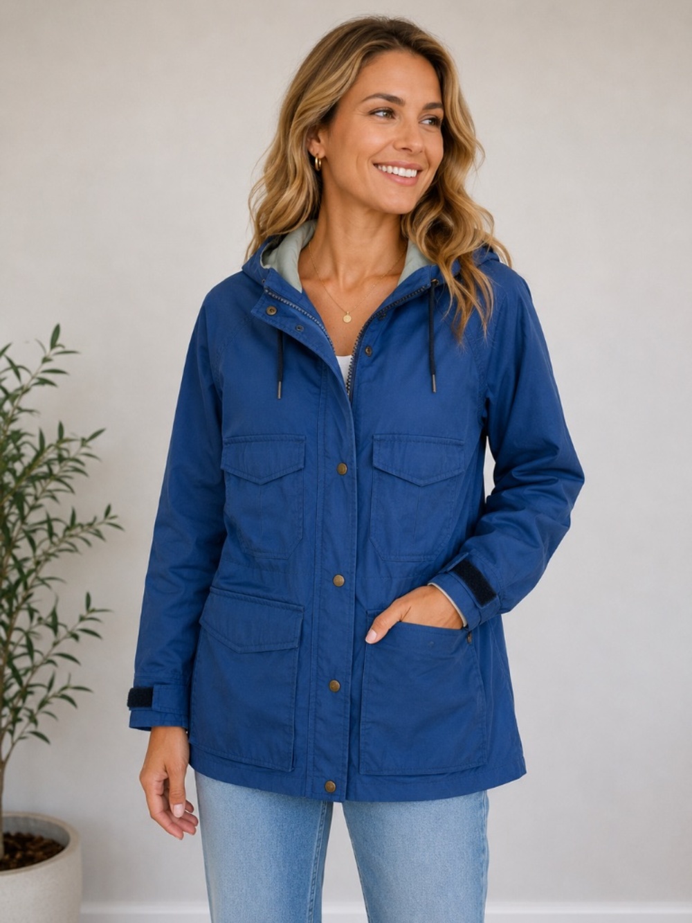 Eddie Bauer Women’s Hooded Utility Rain Jacket Blue Outdoor Coat Large